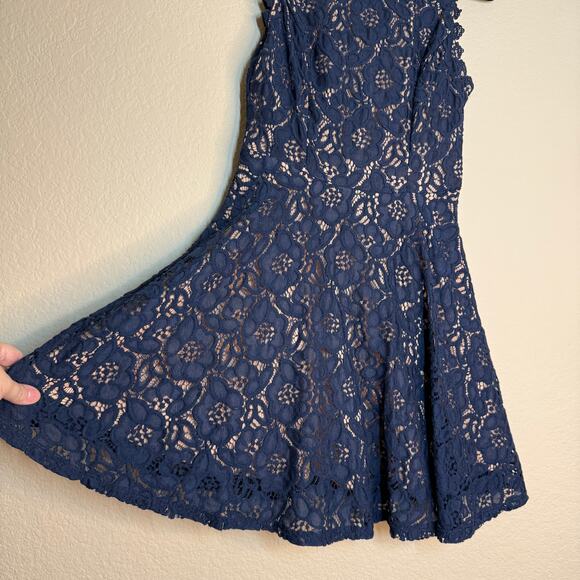 City Studio Fit & Flare Mini Dress Juniors 5 Blue Lace Sleeveless Coquette Party - Picture 7 of 10